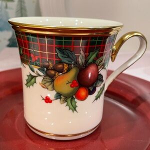 Lenox Holiday Tartan Coffee Or Tea Mug Cup - cute Gift Basket Item!